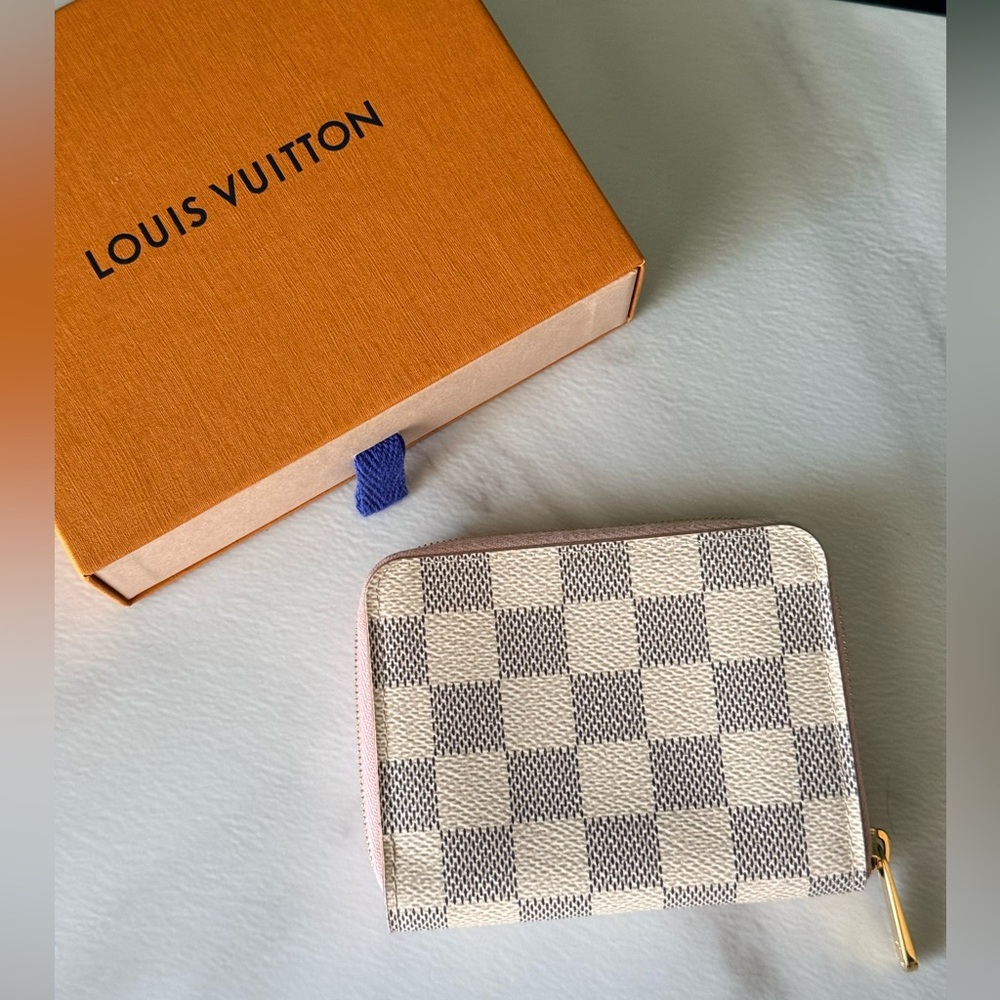 Louis Vuitton Damier Azur Zip Around Small Wallet — Pink Interior